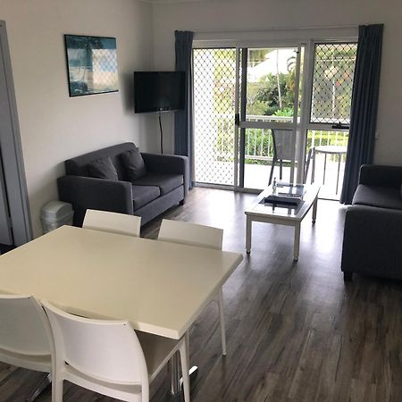 Cocos Holiday Apartments Тринити Бич Номер фото